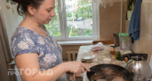 Перестаньте жарить холодный фарш прямо из холодильника: одна простая привычка спасет ваши котлеты от жесткости