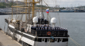 Парусник «Паллада» выходит из Владивостока в новый учебный рейс