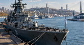 Корабль ТОФ прибыл во Владивосток на финал акции с трофейной бронетехникой