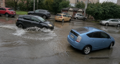 После ливня во Владивостоке затопило дороги и дворы в нескольких районах