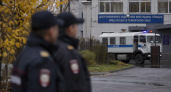 В Приморье двух иностранцев после срока поместили в центр перед депортацией