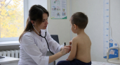 Врачи Приморья объяснили, при каких симптомах грипп у детей опаснее простуды