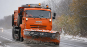 Первый снег заметили в трех районах Приморья, на дороги вывели спецтехнику