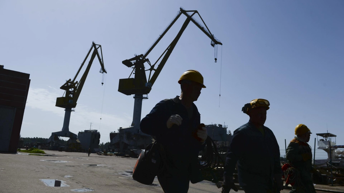 Три крупнейшие верфи России могут объединить в единый концерн