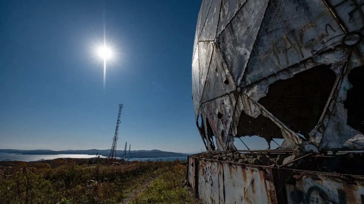 «Шарик» на Монастырской сопке во Владивостоке могут снести как самострой