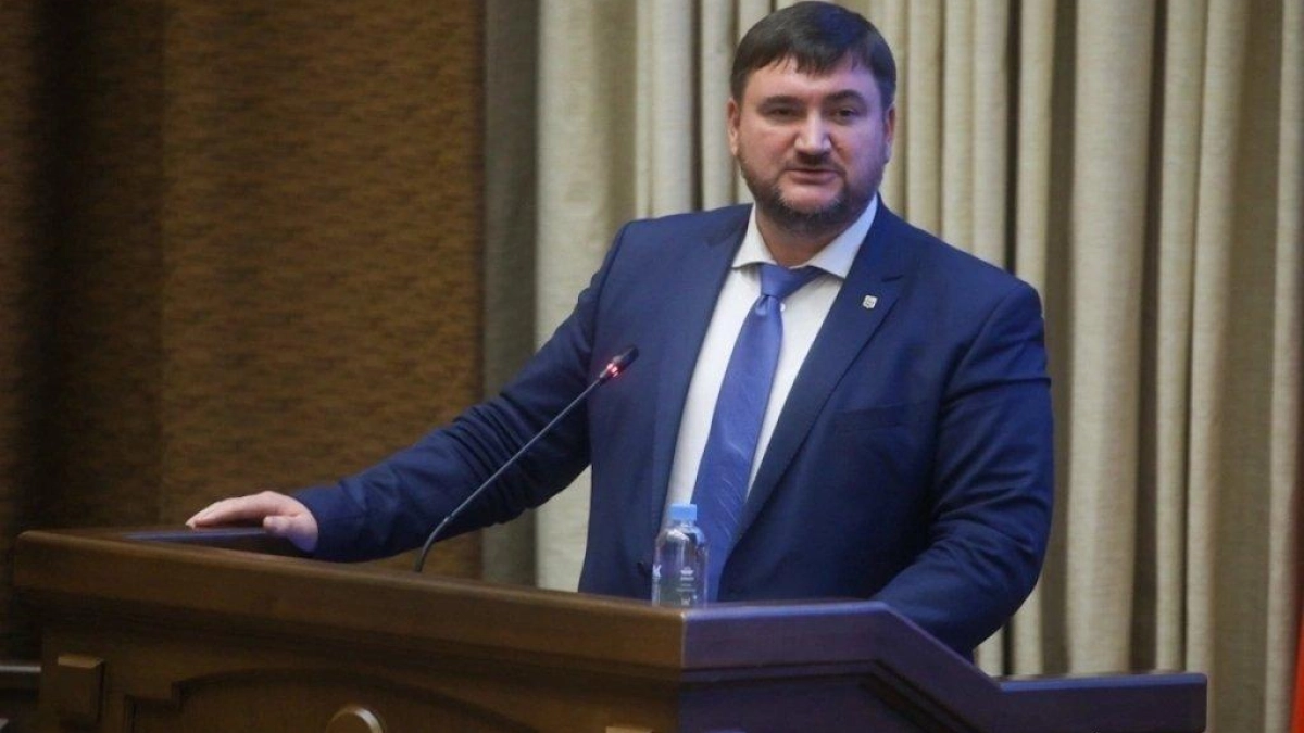 Экс-министр ЖКХ Приморья Бабич получил 4 года колонии за злоупотребление полномочиями