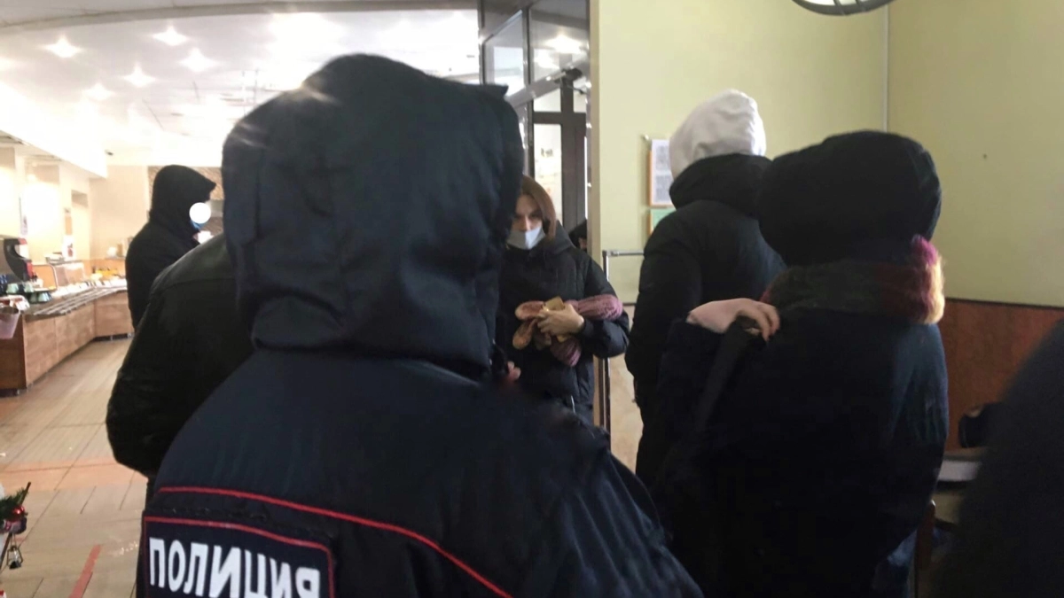 Штраф или арест: что грозит приморцам за участие в несанкционированных митингах