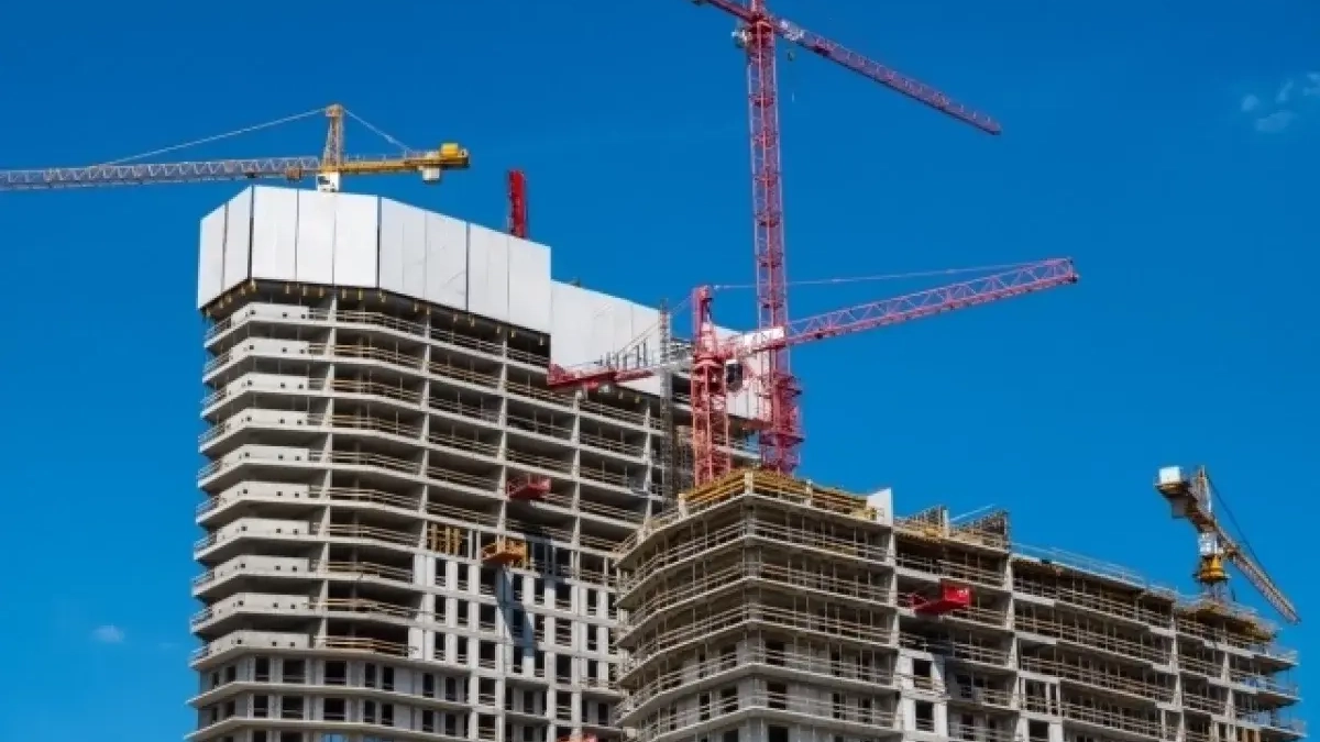 Цены на новостройки во Владивостоке замедлили рост на фоне падения спроса