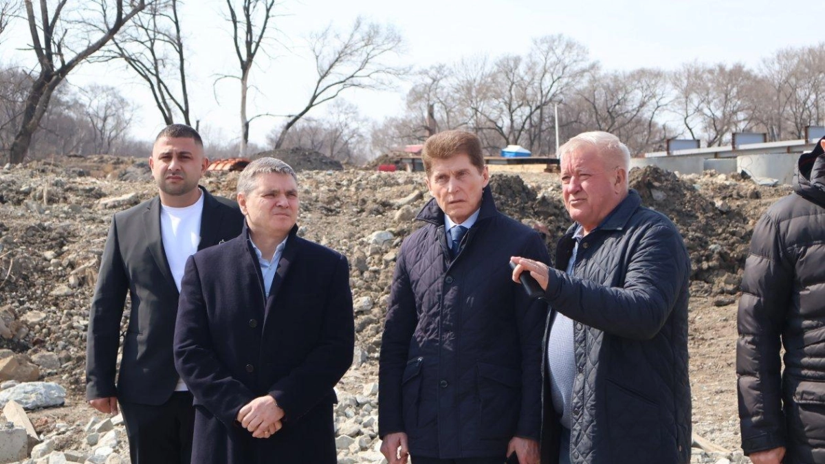 Кожемяко проверил стройки Уссурийска: мост опережает график, детсад готов на 87%