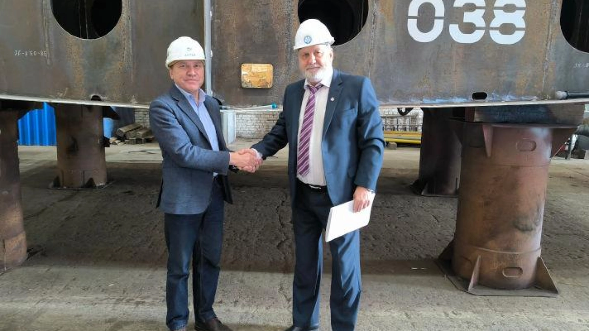 НСРЗ заложил кили трёх краболовов для промысла краба и креветки