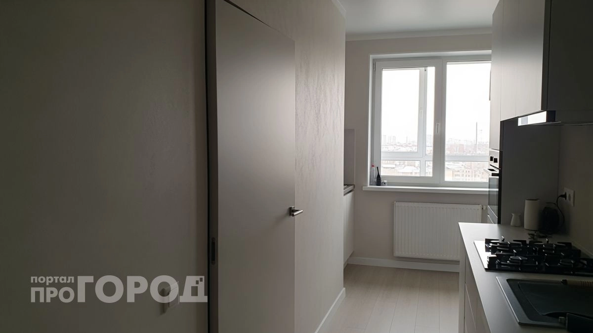 Ваш интерьер выглядит неопрятно: 5 моделей межкомнатных дверей, которые стоит заменить ради дорогого вида