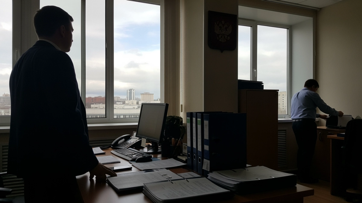 Инспектор Ростехнадзора взял взятку от застройщика — приговор устоял в крайсуде