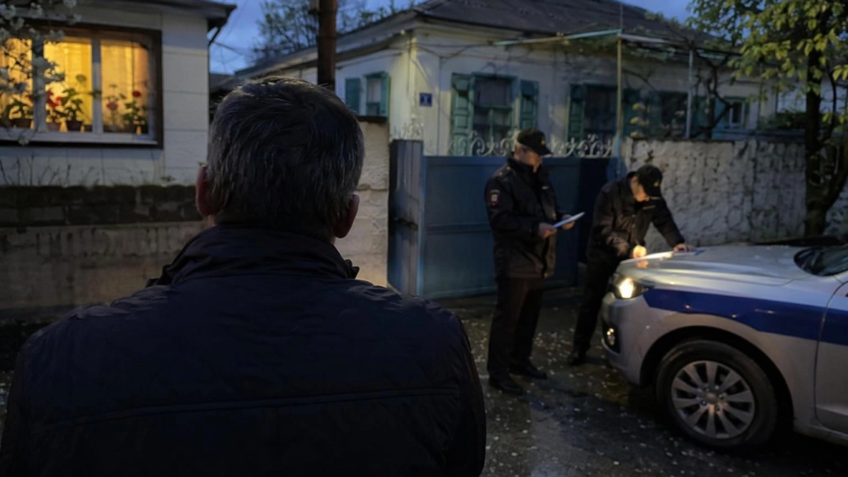 Силовики проводят массовые обыски у членов ОПС «БИМС» в Ливадии