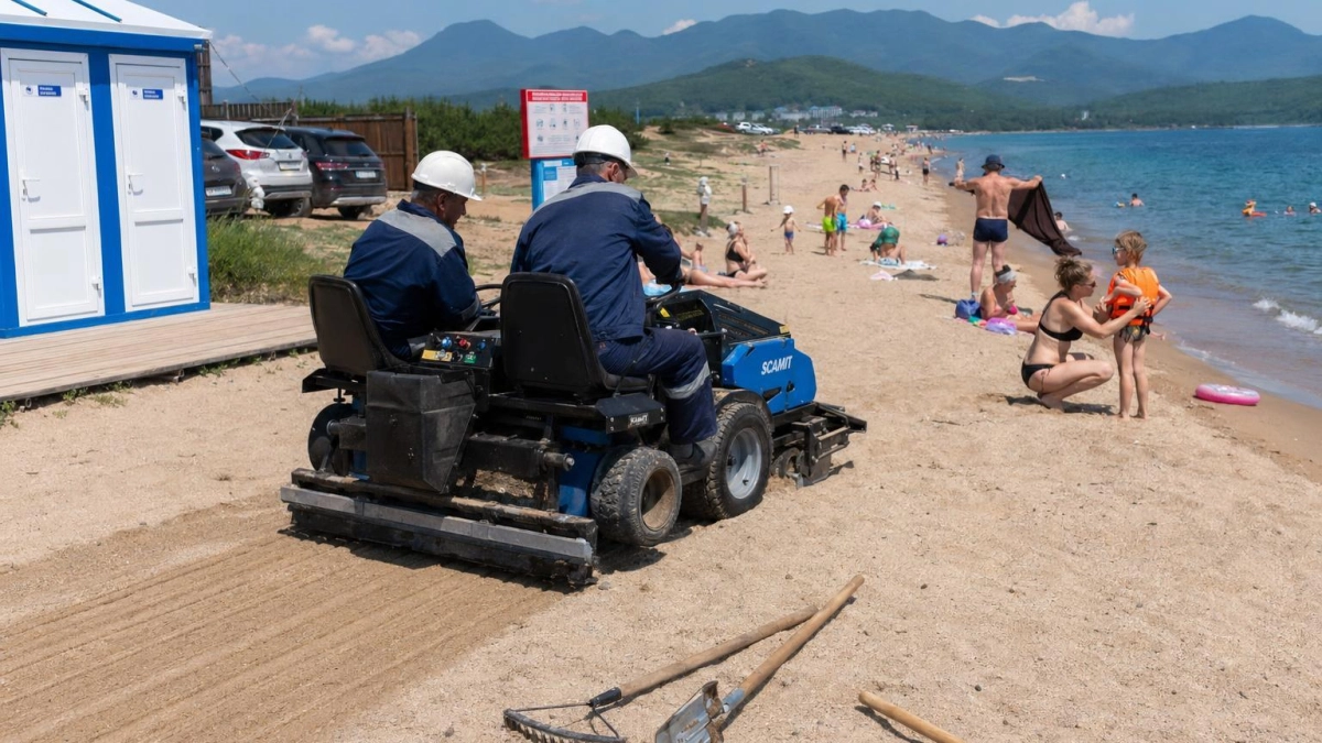 Приморье направит 130 млн рублей на пляжи: парковки, туалеты и уборочная техника