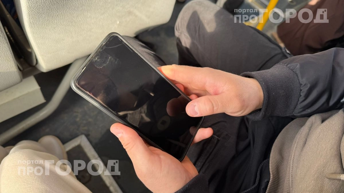 Запомните эти цифры прямо сейчас: 7 типов телефонных номеров, с которых категорически нельзя брать трубку