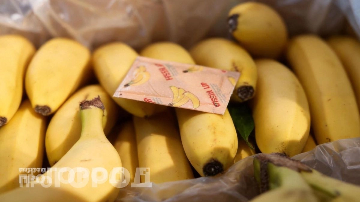 Теперь всегда прихватываю маленькие пакетики из ящиков с бананами: узнала хитрый лайфхак от продавцов магазина