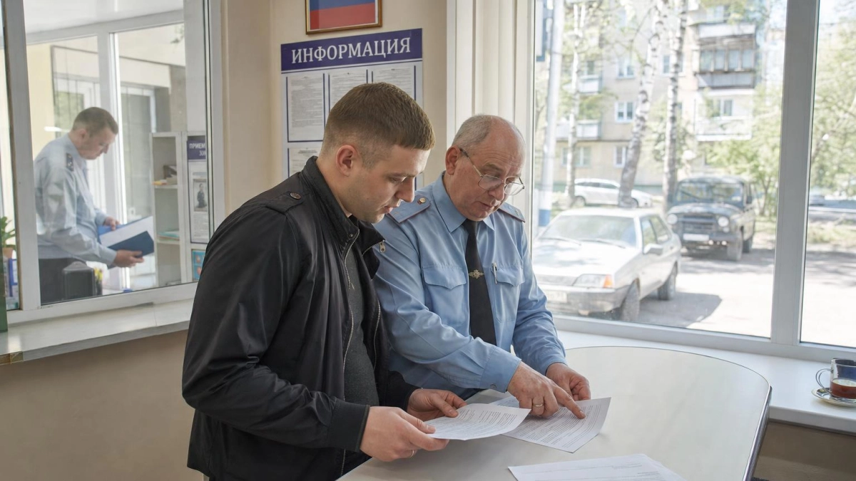 Шесть жителей Приморья три года обманывали участников СВО на 15 млн рублей