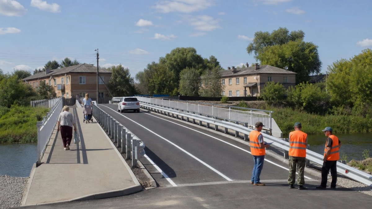 В Шкотово открыли тестовое движение по новому 40-метровому мосту