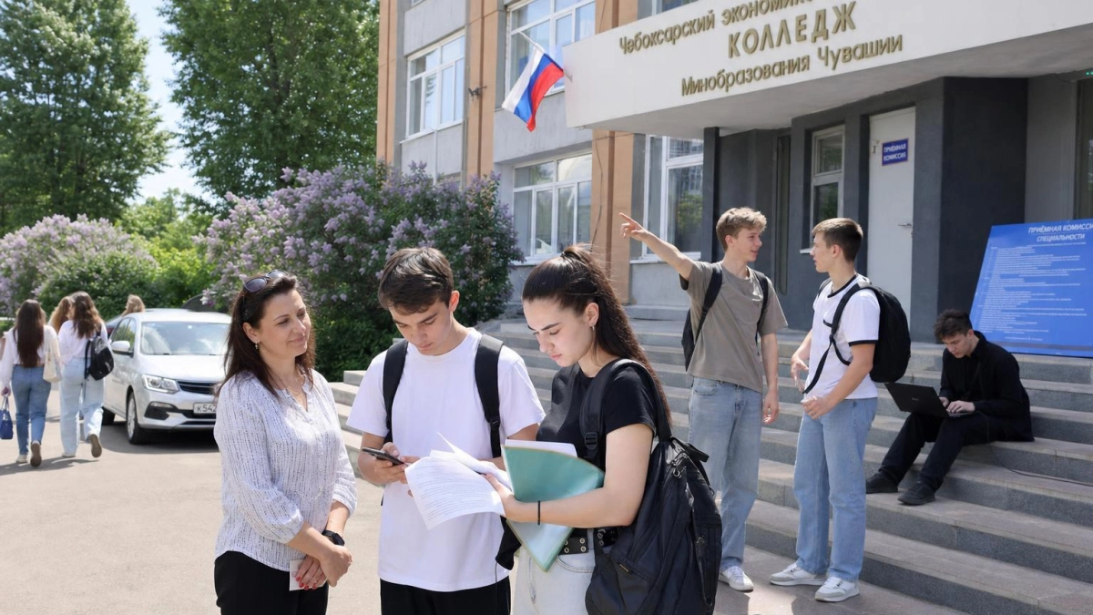 В Приморье стартует приёмная кампания: сайты вузов больше не принимают документы