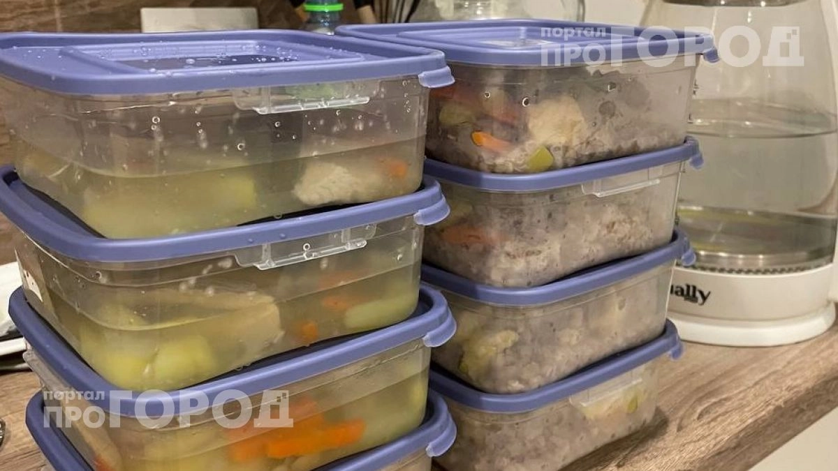 Хватит мириться с запахом еды в пластике: одна простая манипуляция вернет контейнерам идеальную чистоту