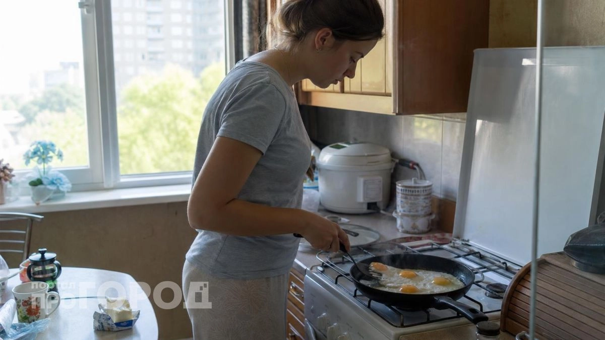 Хватит портить полезный завтрак подсолнечным маслом: узнайте чем его заменить для идеальной яичницы без лишних калорий