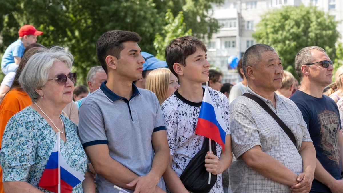 Мэр Владивостока назвал сплочённость многонационального города величием России
