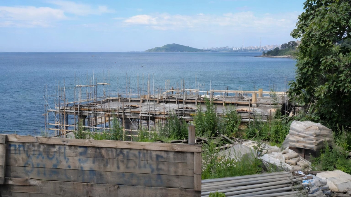 В бухте Патрокл откроют купальню на 300 человек с сауной и баней