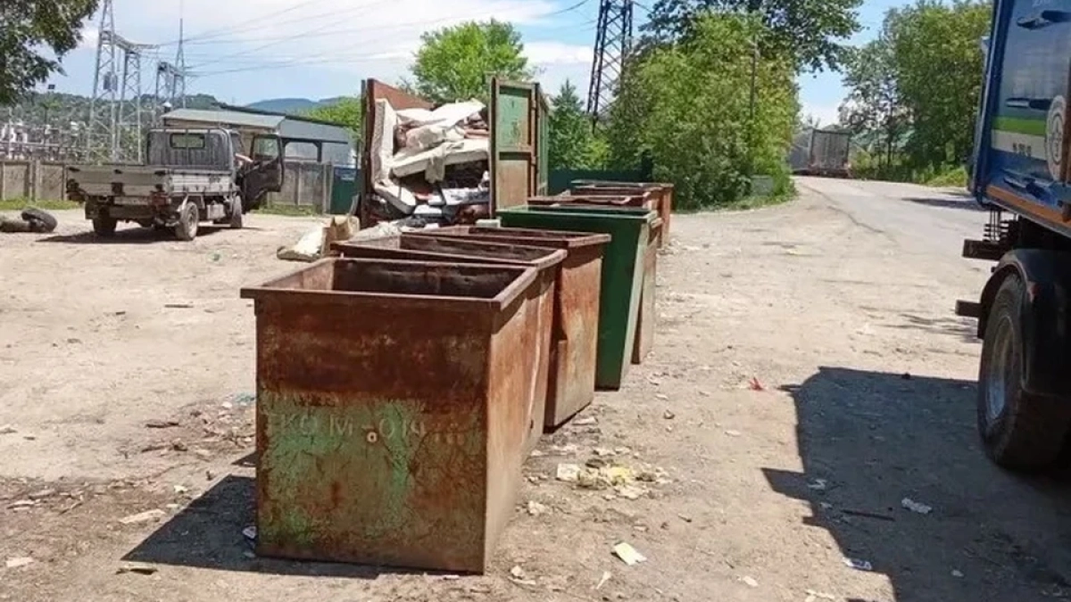 Камеры на контейнерных площадках Приморья выявили десятки нарушителей с начала года