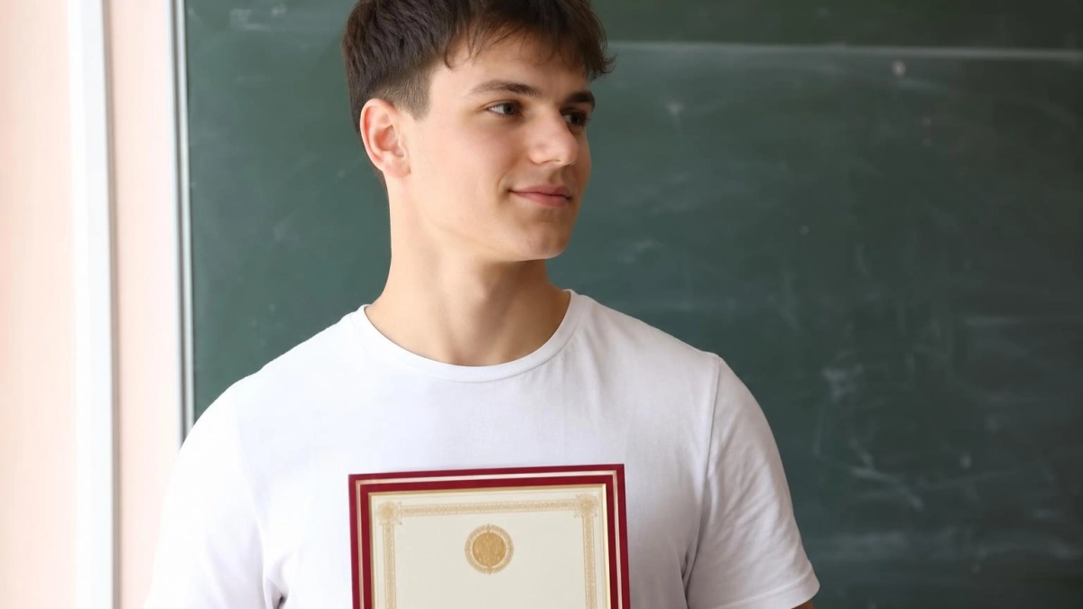 Во Владивостоке 17 выпускников набрали 100 баллов по русскому языку на ЕГЭ