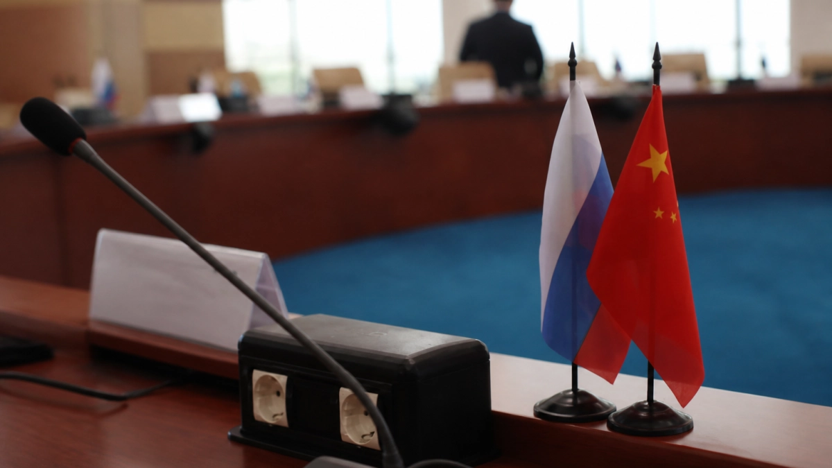 Россия и Китай расширят стажировки и обмен студентов колледжей