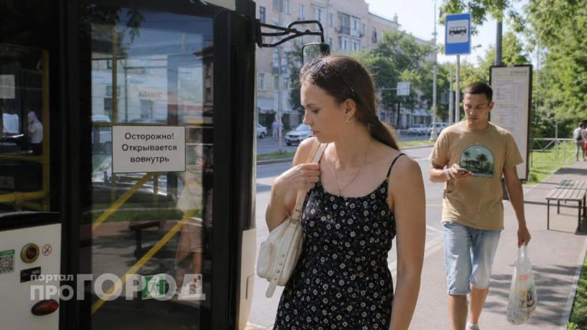Хватит позориться в переписке: запомните раз и навсегда как правильно писать эти 10 коварных наречий