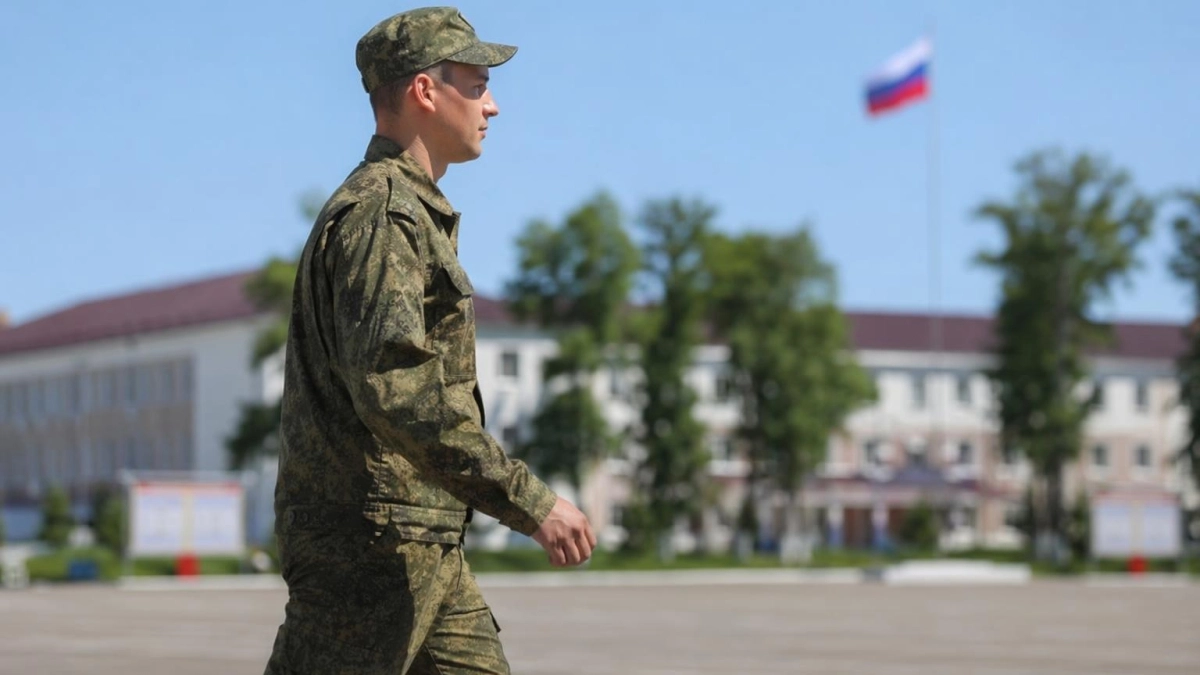 В Приморье 63 иностранца получили гражданство РФ после контракта с Минобороны