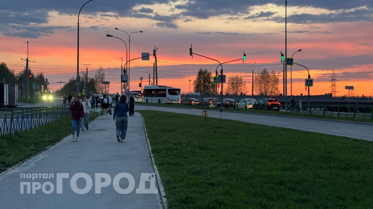 Сразу видно неумную женщину: одна простая привычка в поведении выдаст её с головой по восточной мудрости