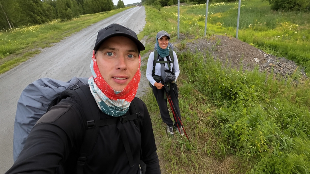 Идущие во Владивосток москвичи дошли до Ачинска и попали на концерт Bearwolf