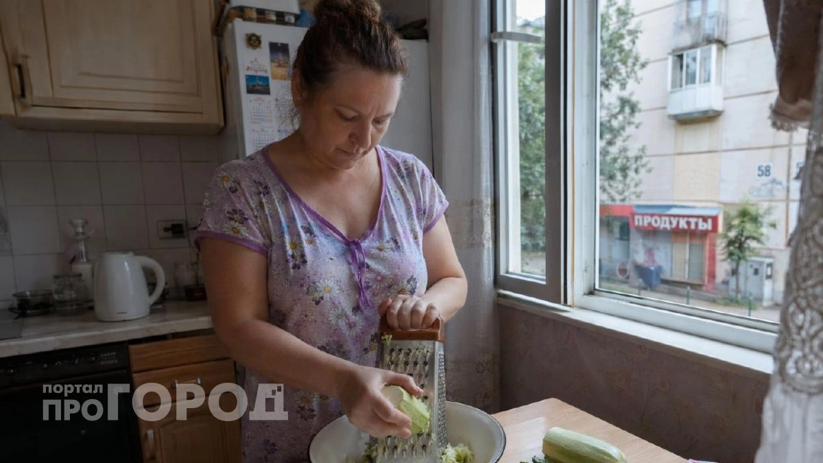 Больше не трачу время на плиту: готовлю хрустящие кабачки по-корейски за десять минут для всей семьи