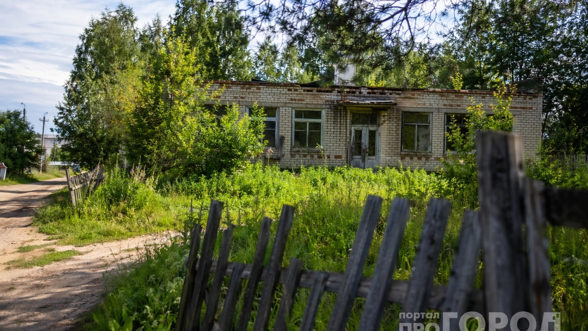 Снос старой рухляди под строительство нового дома: пошаговая инструкция от адвоката чтобы избежать штрафов