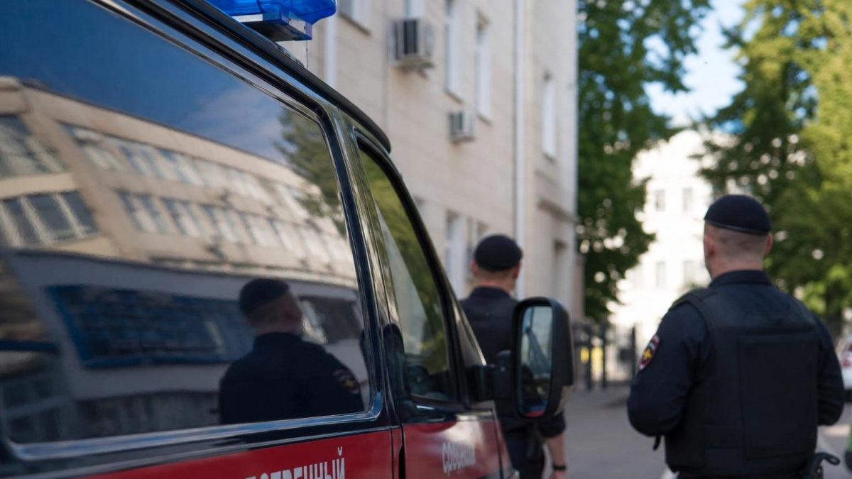 ФСБ: подростки в Приморье следили за участниками СВО и готовили теракт