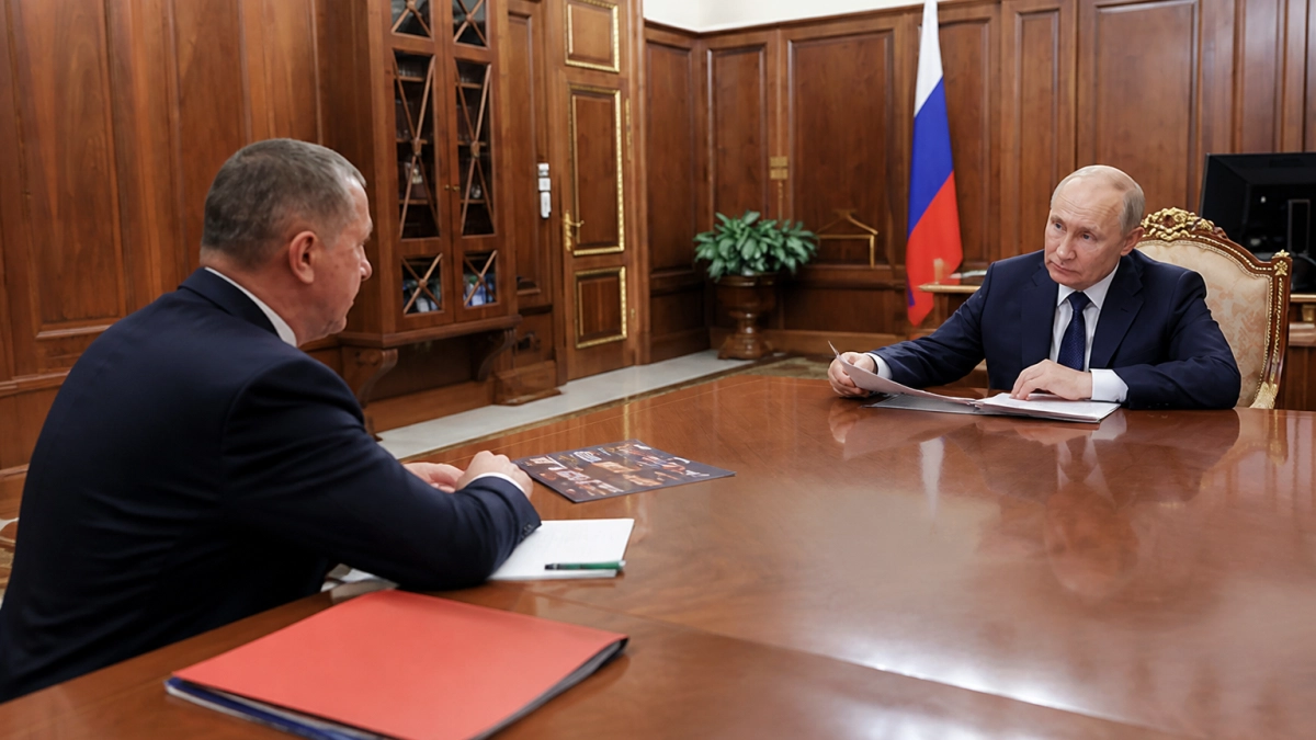 Путин согласился встретиться с учеными, вернувшимися для работы на острове Русский