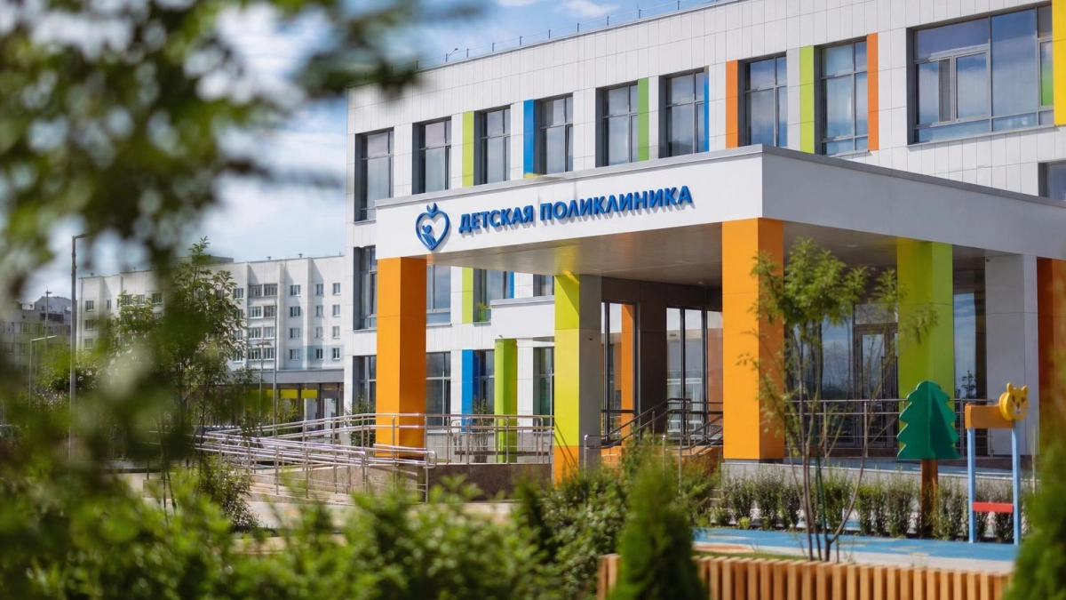 В Приморье завершают строительство детской поликлиники на 5 тысяч посещений