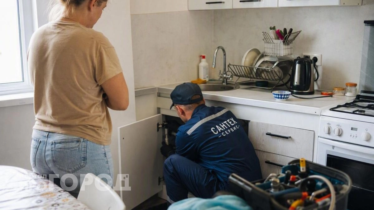 Хватит переплачивать за дорогую химию: один дешевый аптечный порошок прочищает даже самый глухой засор за минуту