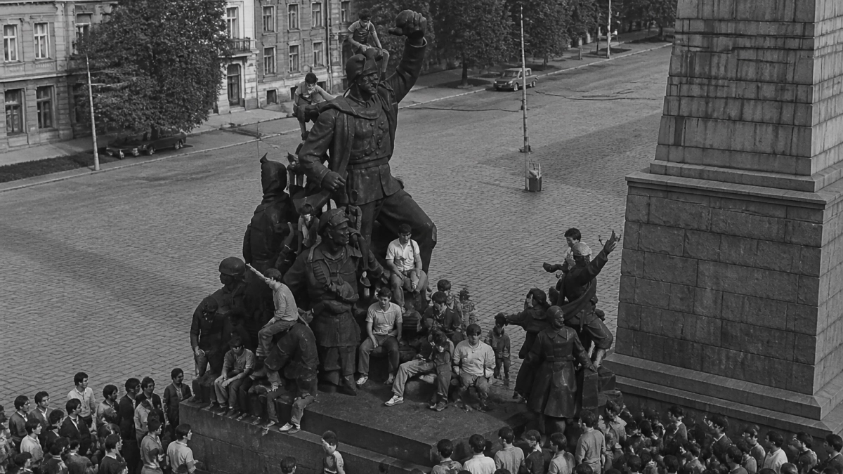 Август 1991 в Приморье: пока крайсовет молчал, горсовет действовал