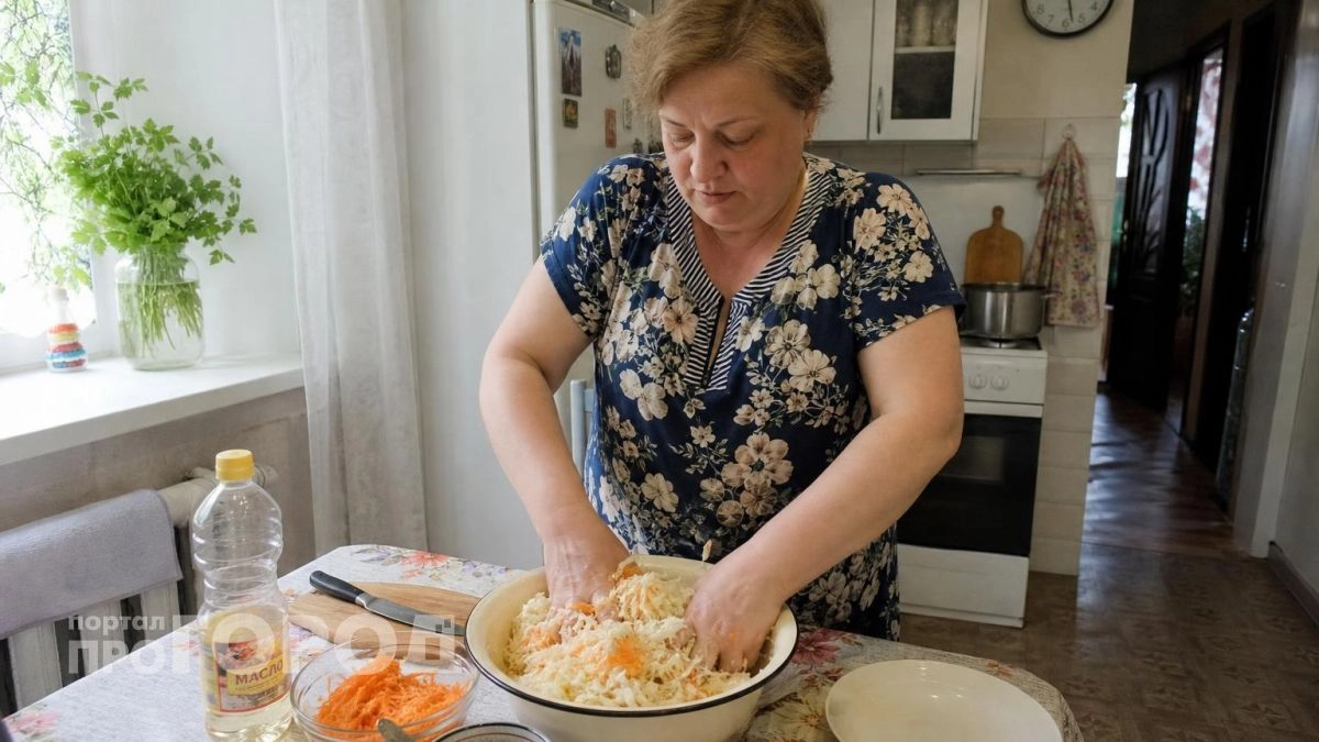 Забыла про квашеную капусту ради этого рецепта: готовится за вечер а вкус гораздо ярче любого кимчи