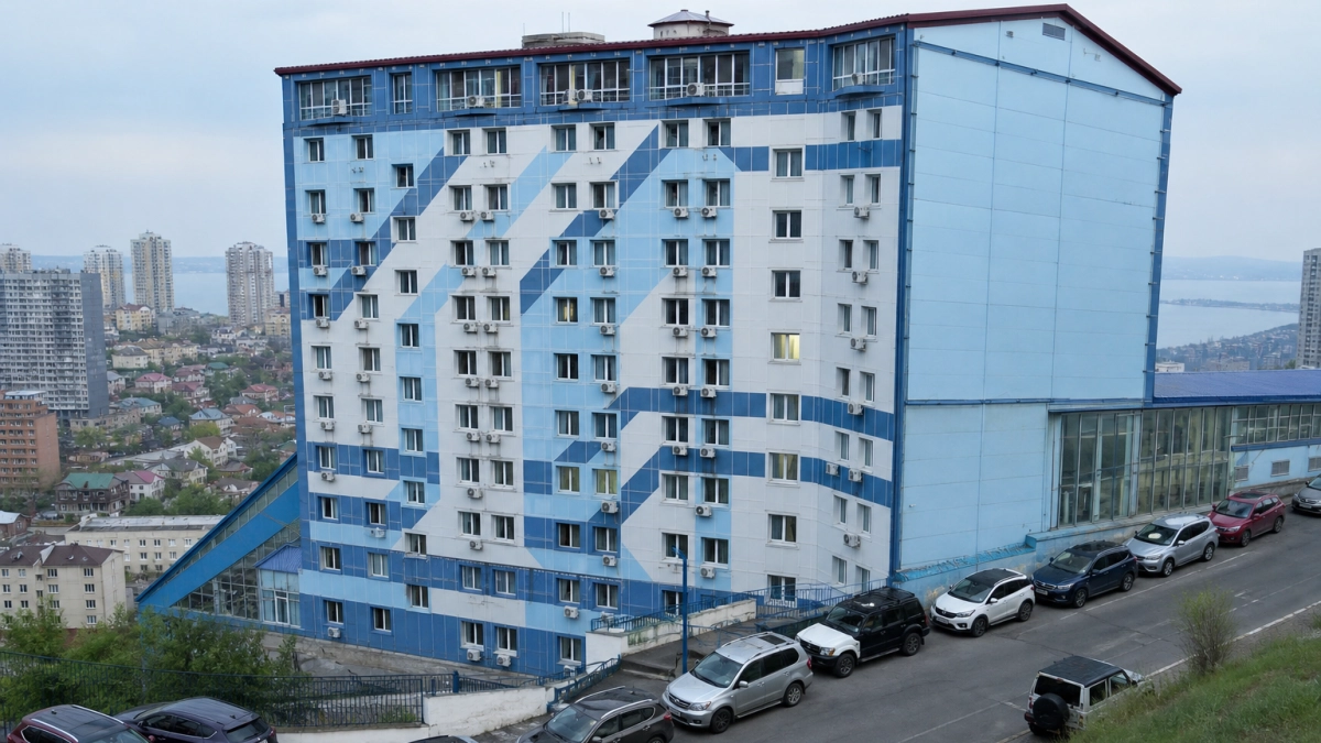 ВВГУ принял 20 конфискованных объектов Лазарева для учебы, общежитий и спорта