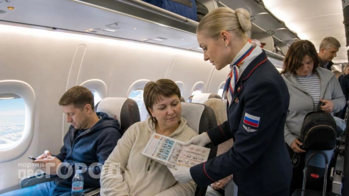 Больше не пейте кофе на борту: бортпроводники раскрыли 10 грязных секретов самолетов, о которых все молчат