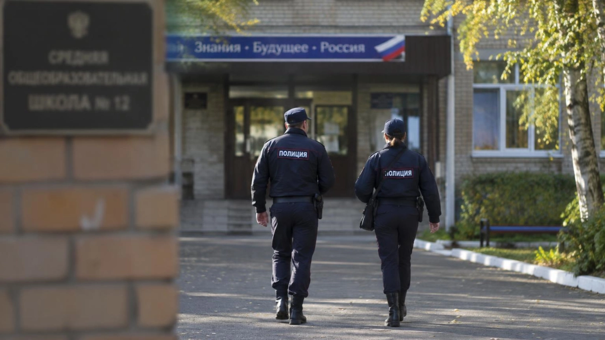 Во Владивостоке прокуратура проверяет школьную драку, в которую оказались втянуты родители