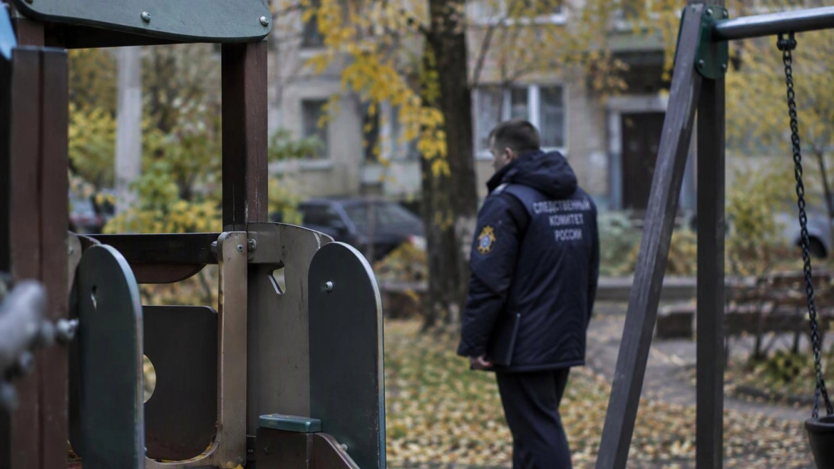 Бастрыкин взял на контроль проверку после ожога девочки на площадке в Уссурийске