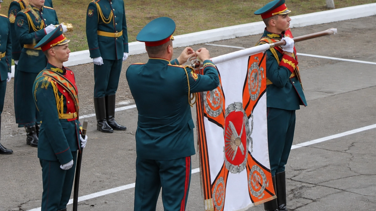 35-й инженерно-саперный полк ВВО в Приморье получил звание гвардейского